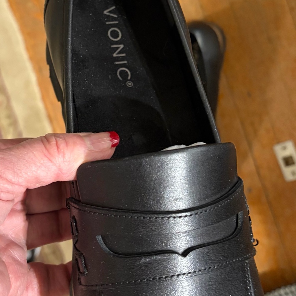 Vionic ladies Classic Black Slip-On Loafers - Picture 7 of 7